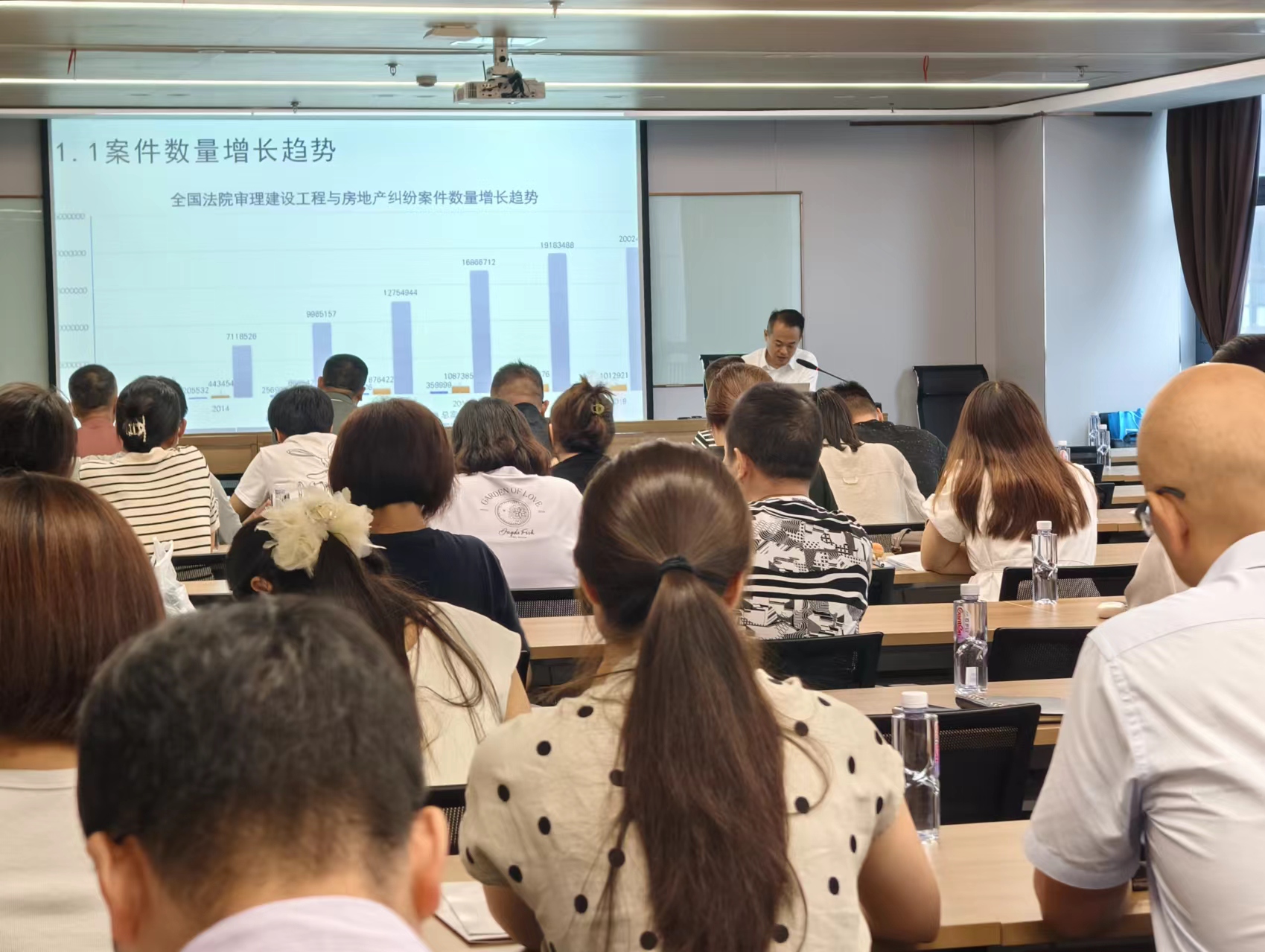 PG国际-创造和传播文娱领域的美好体验游戏平台